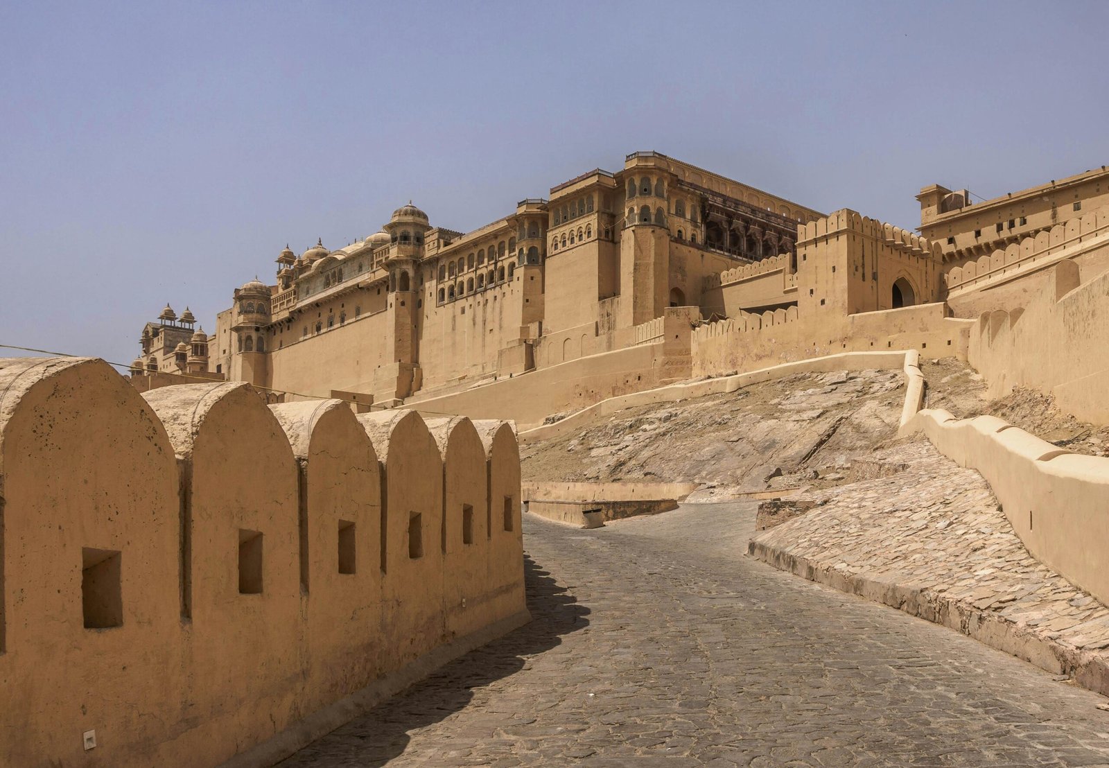 Amer Fort and the Amer Wall: A Hidden Gem in Jaipur
